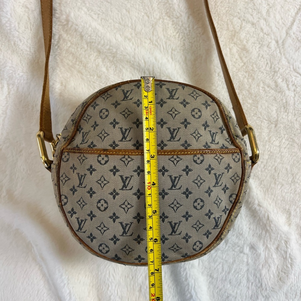 Louis Vuitton Monogram Brown and Tan Crossbody Bag - Picture 12 of 15